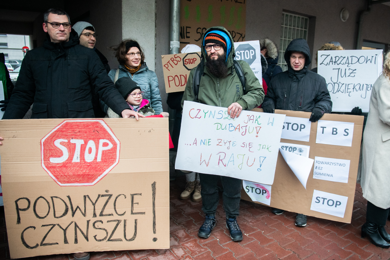 "Prezydencie, nie boimy się". Protest przeciwko podwyżkom w PTBS