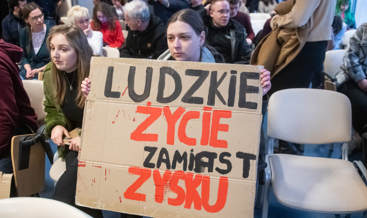 Studenci bronią Jowity. “W tym momencie darmowa edukacja to mit"