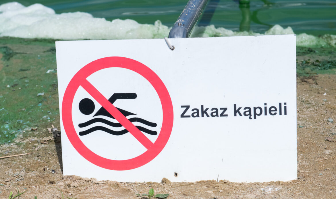 zakaz kąpieli kierskie
