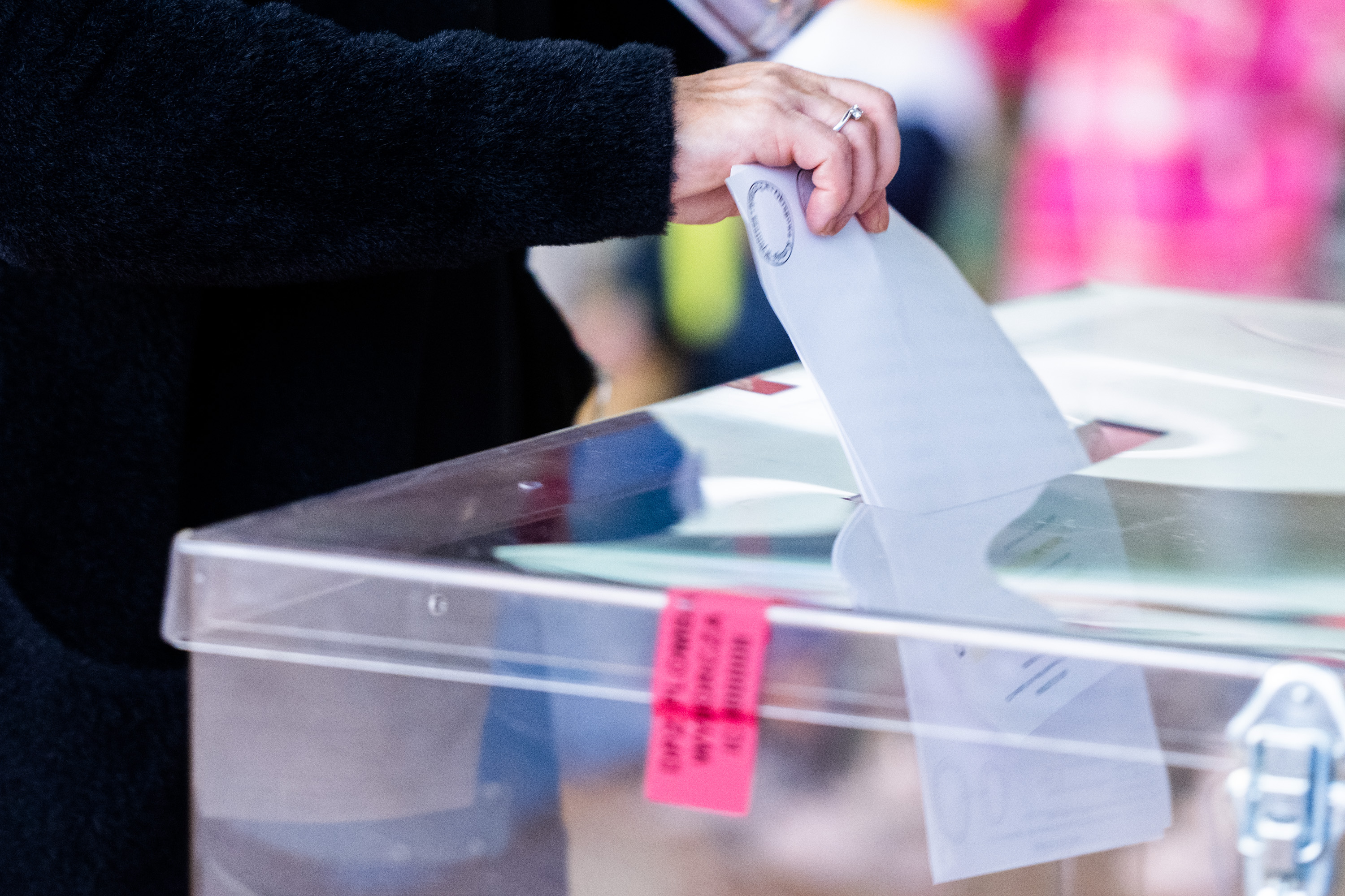 Jeden kandydat wygrywa w Poznaniu bezapelacyjnie. Jest sondaż