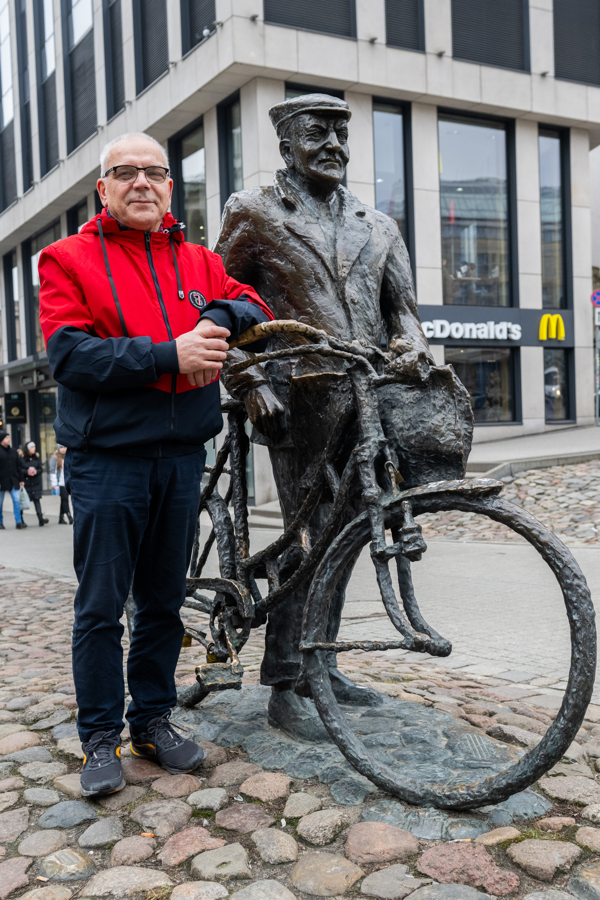 Bawmy się gwarą. Kupujmy szabelek i pyry! [FILM]