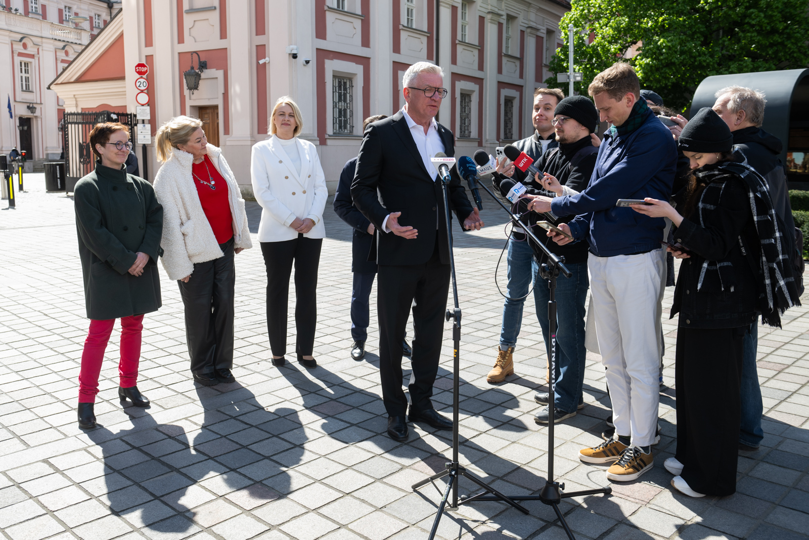 Iskrzy jak we włoskim małżeństwie. Poznańska Lewica: Popieramy Jacka Jaśkowiaka