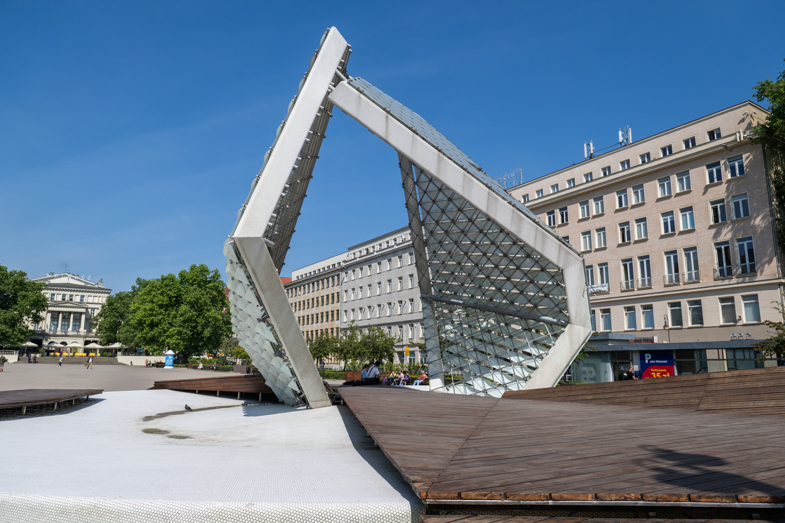 Dlaczego fontanna na placu Wolności jeszcze nie działa? Znamy odpowiedź