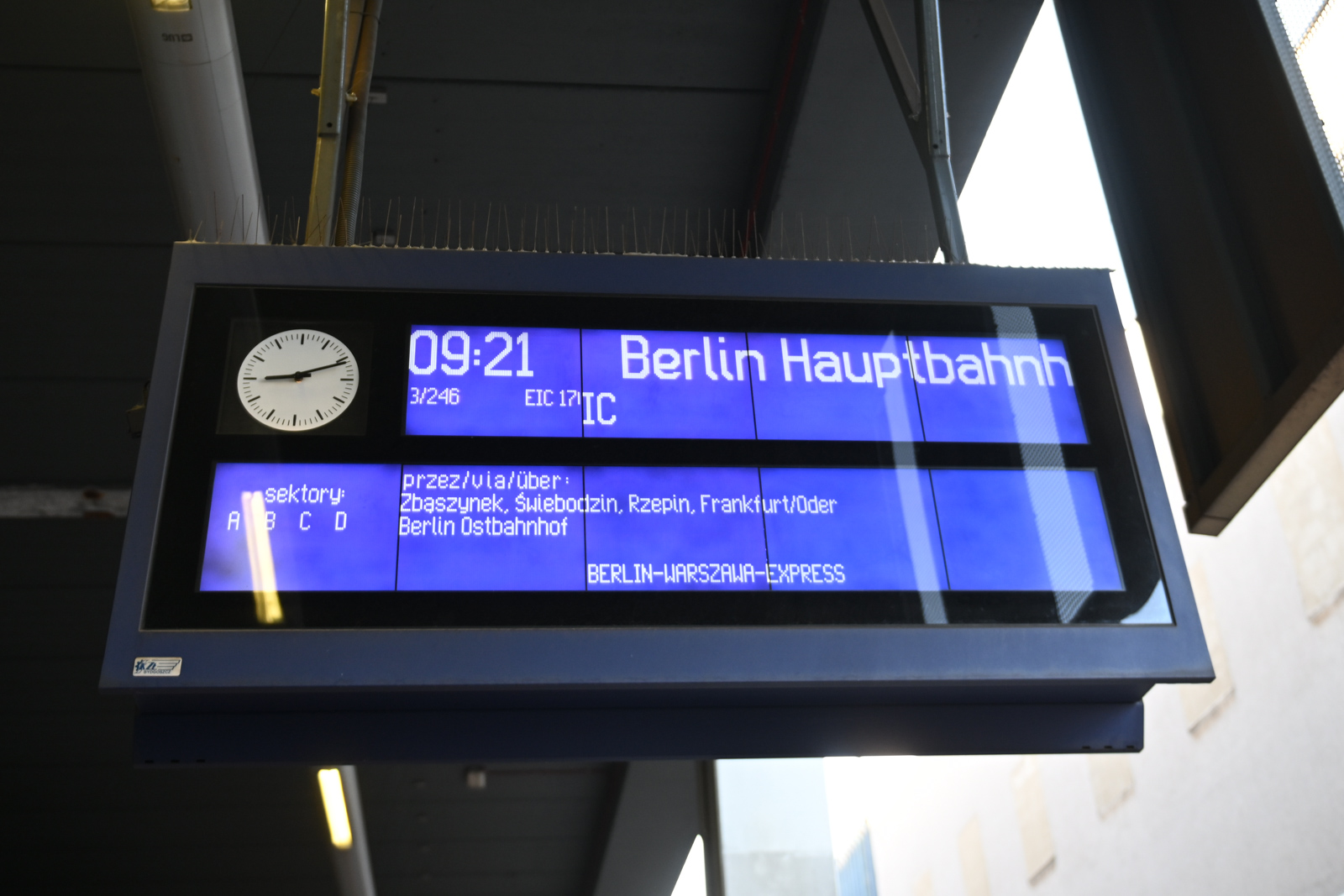 W nieco ponad godzinę do Berlina. Pojawiło się światełko w tunelu