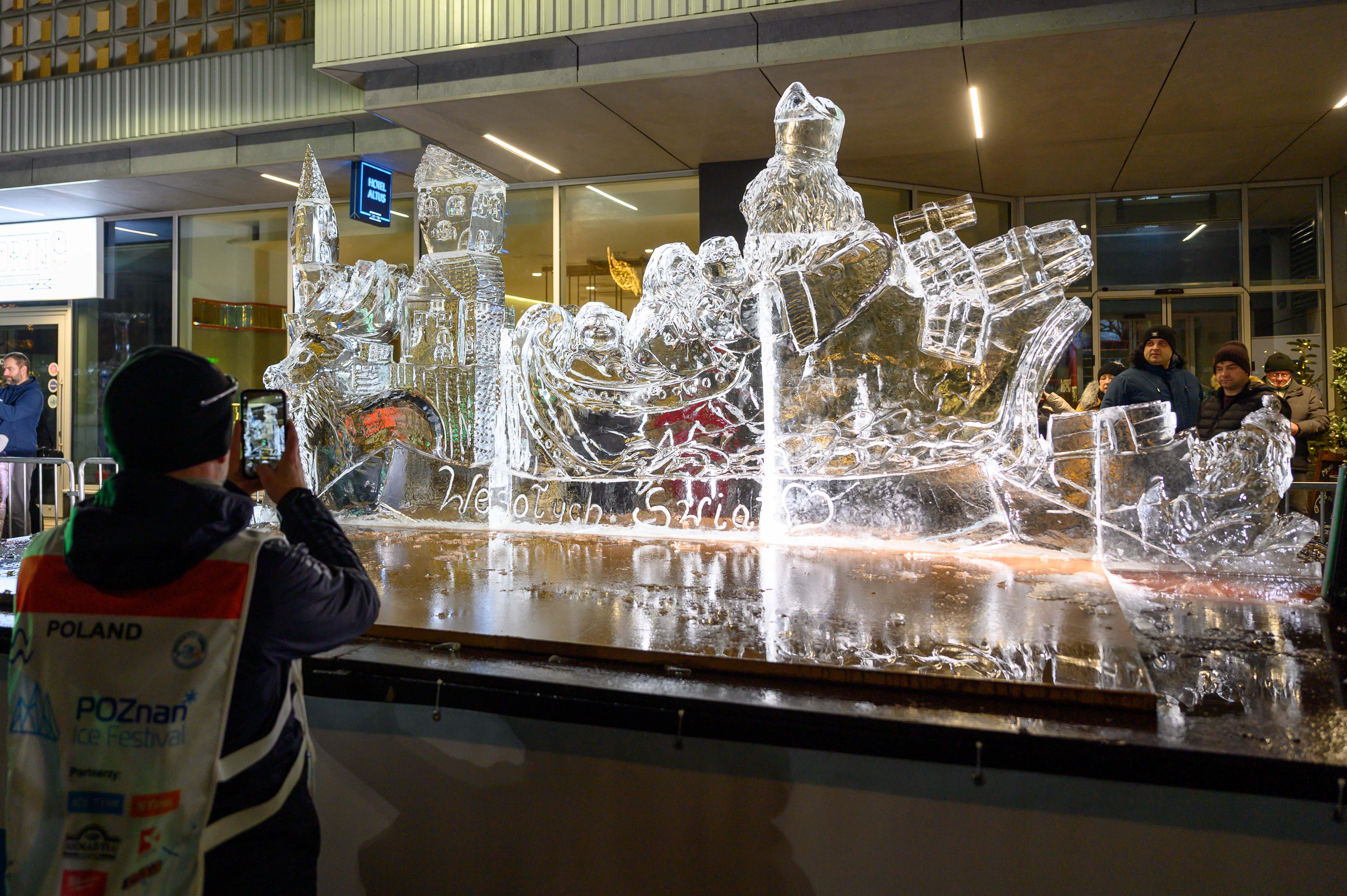 Artyści z całego świata przyjadą do miasta. Będą rzeźbić w lodzie