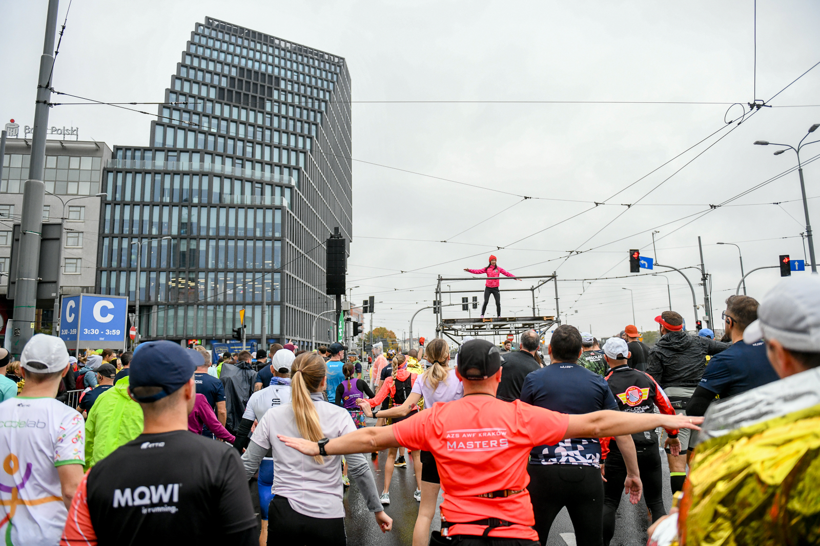 Pobiegli! Ruszył Poznań Maraton [zdjęcia]