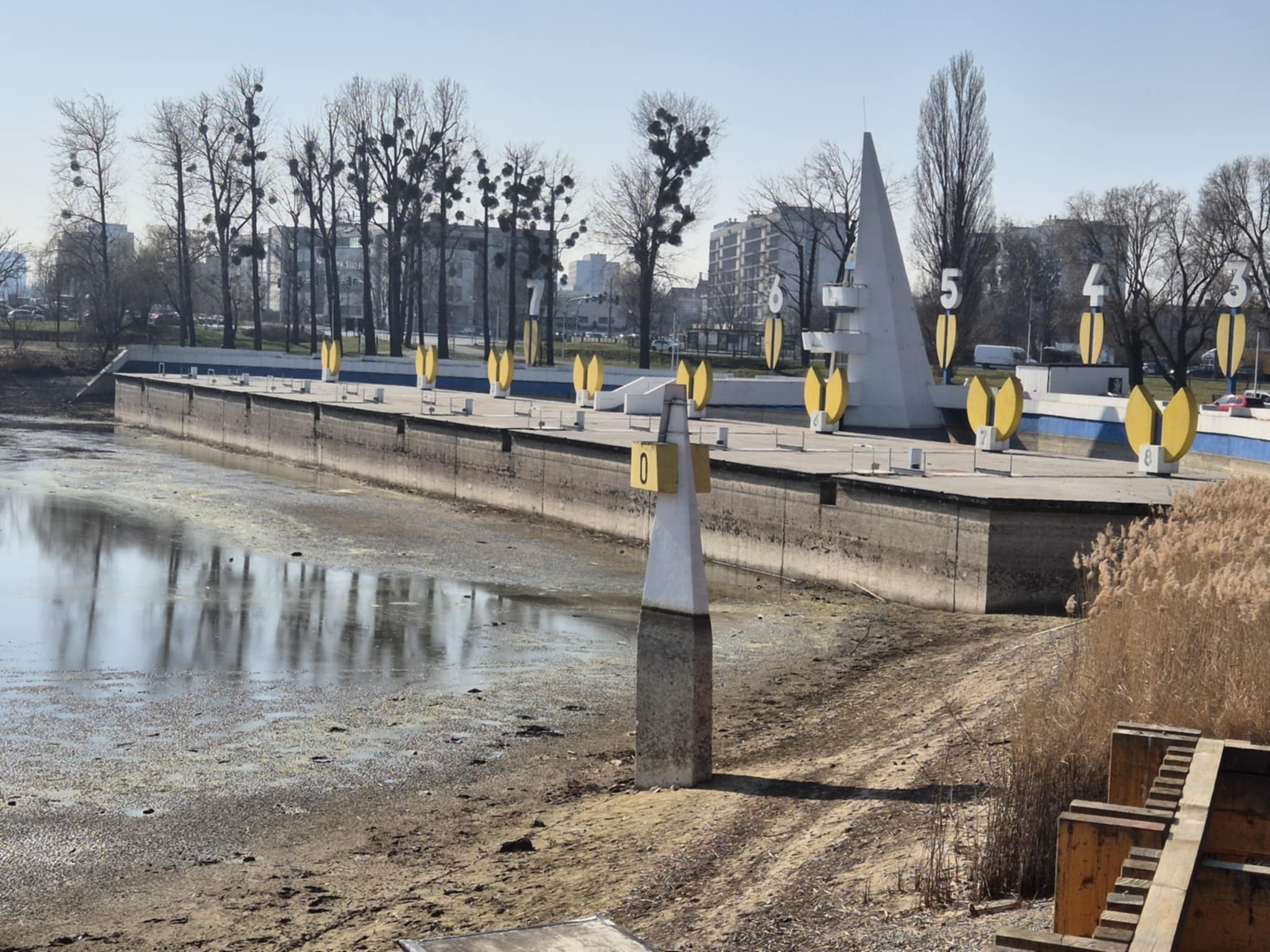 Wyłowili wszystkie śmieci. Na Maltę wraca woda