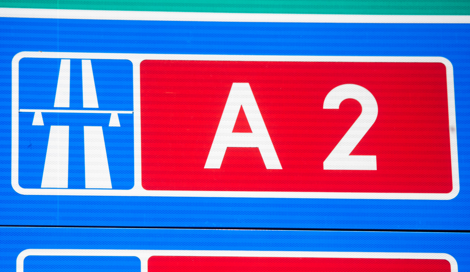 Zderzenie pięciu aut na A2. Trasa na Warszawę zablokowana