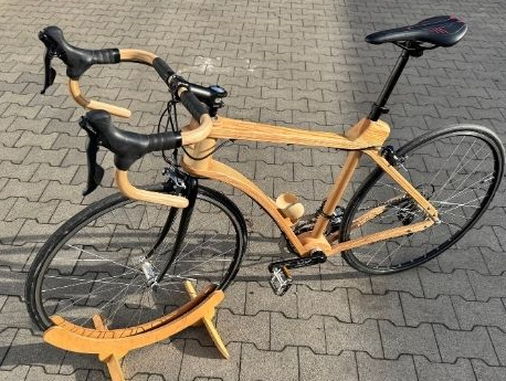 Nawet koła mają z drewna. Te rowery są podwójnie ekologiczne
