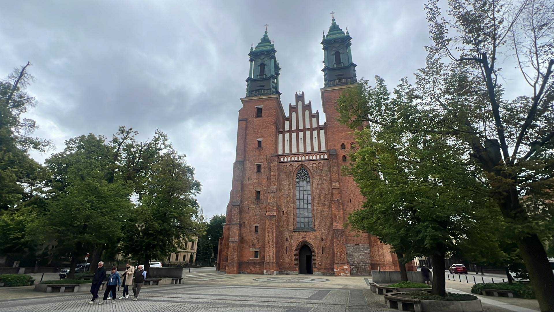 Prezydent Nawrocki zabierze głos w sprawie Ostrowa Tumskiego? Ma odbyć się spotkanie