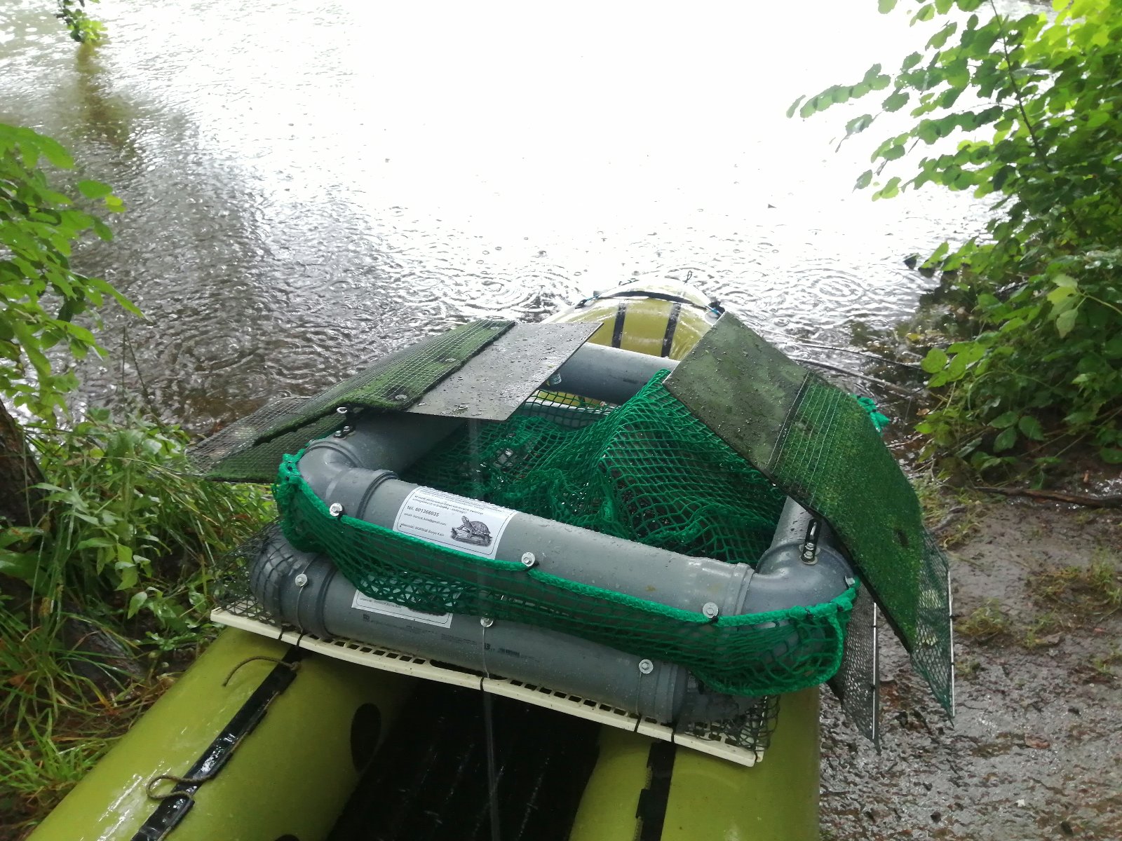 Widzisz żółwia w pułapce? Nie wyjmuj go! To specjalna akcja