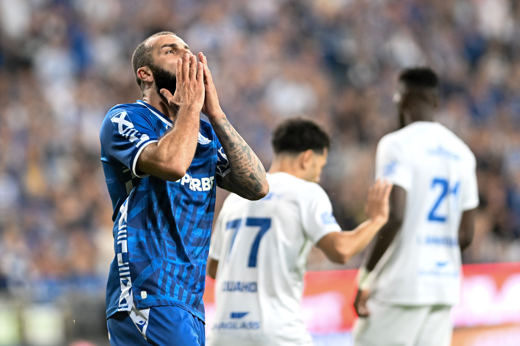 Błąd za błędem. Lech przegrał z KRC Genk [GALERIA]