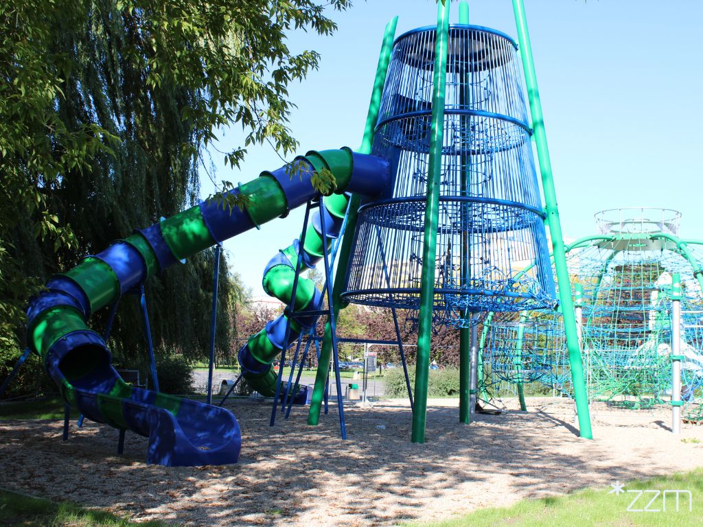 Co za wieża. Nowy plac zabaw robi wrażenie