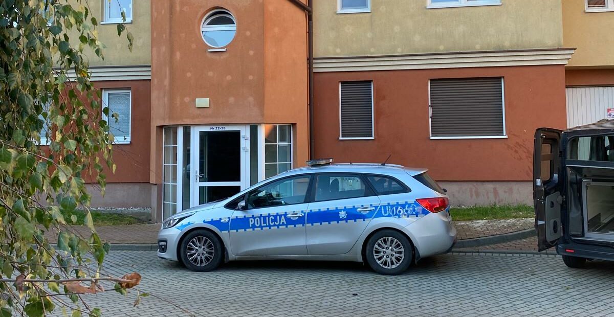 Makabryczne odkrycie. Gdy weszli, odnaleźli dwie martwe kobiety