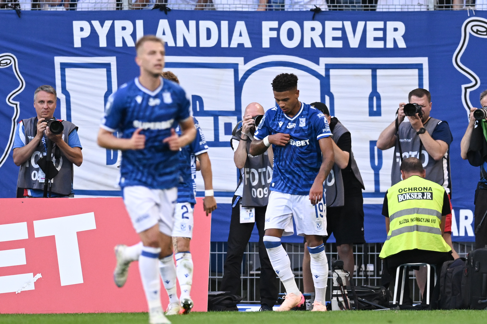 Lech wygrał w Katowicach po zaciętym meczu. Cenne 3 punkty wracają do Poznania