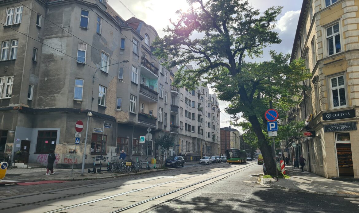 Ul. Kraszewskiego czeka na remont / fot. wPoznaniu.pl