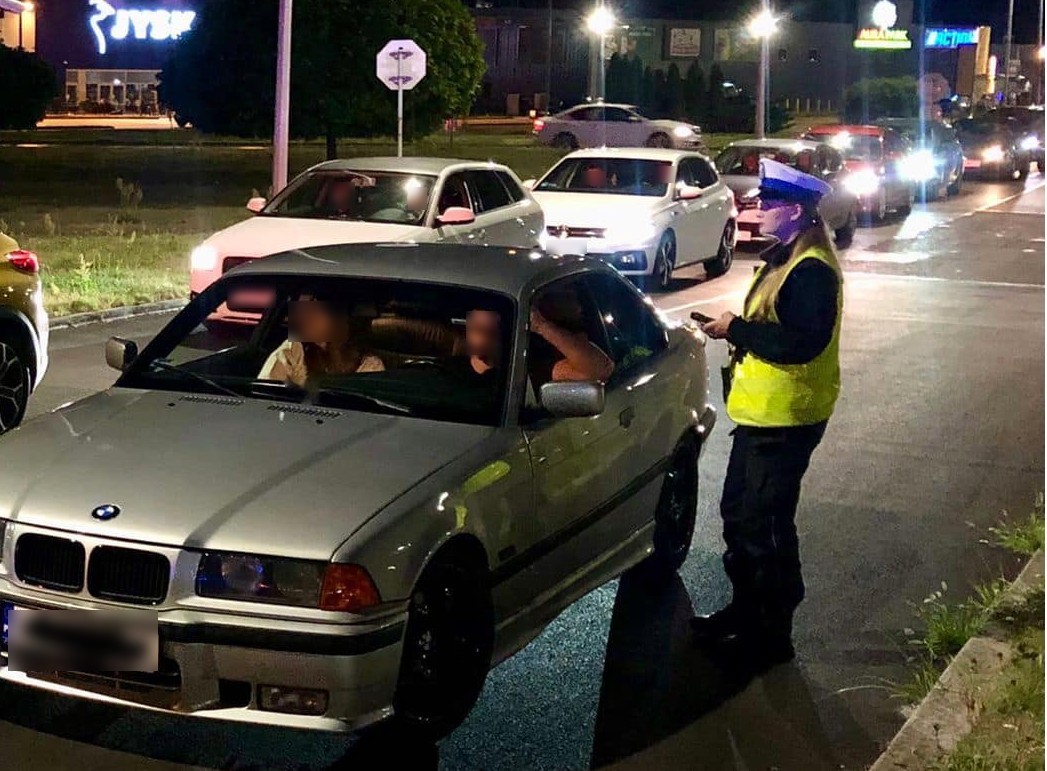 1 osoba nie żyje, 5 rannych. Tragiczny bilans początku długiego weekendu