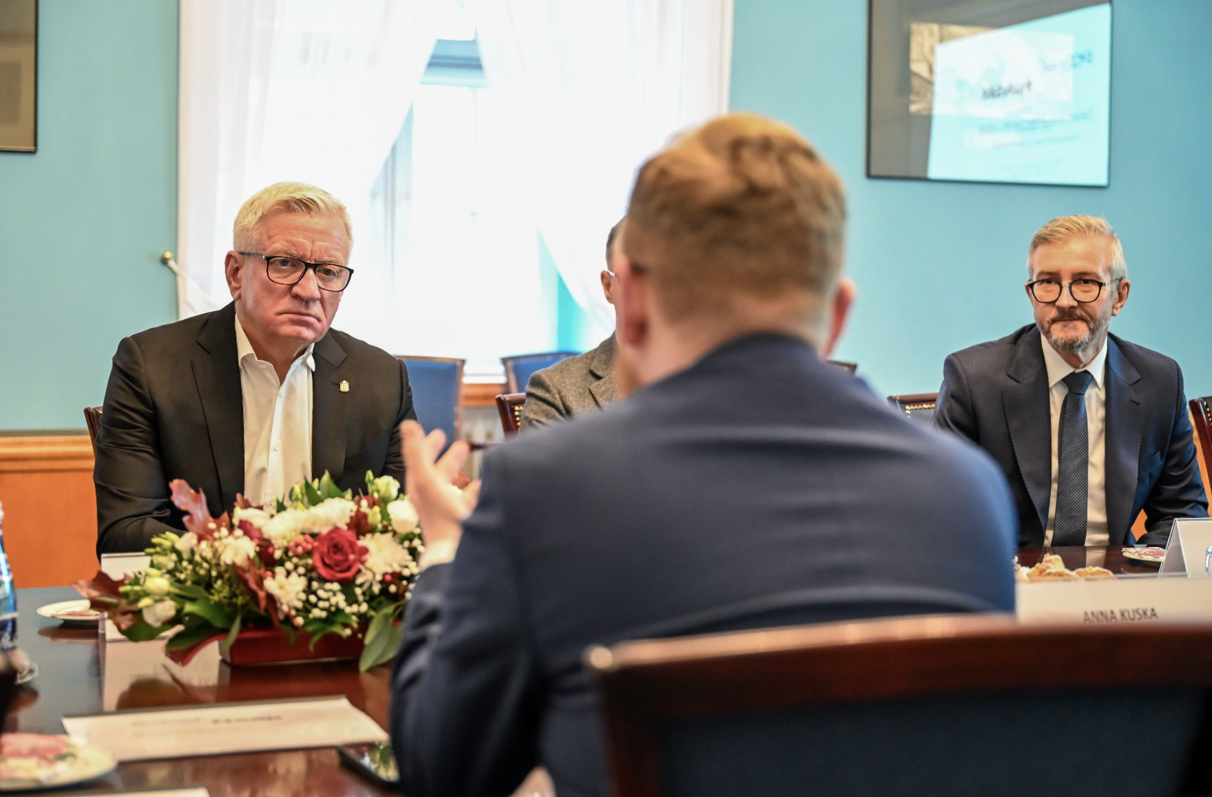 Poznań testuje własnego asystenta AI. Będzie kontaktował się z mieszkańcami