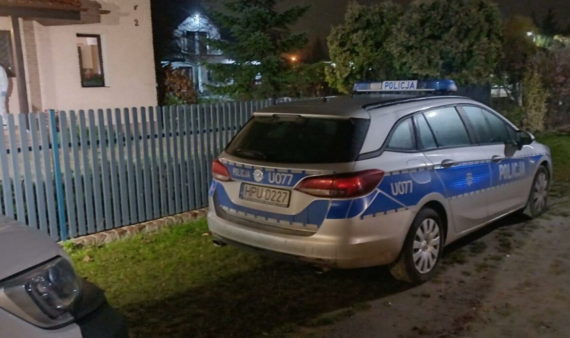 Zaatakował policjantkę nożem. Został postrzelony i zginął na miejscu