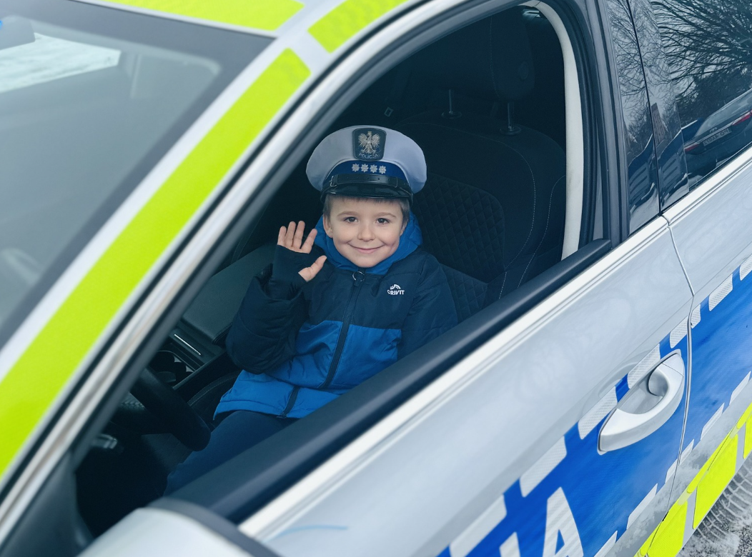 Ma sześć lat i już dał lekcję dorosłym. Uhonorowała go poznańska policja