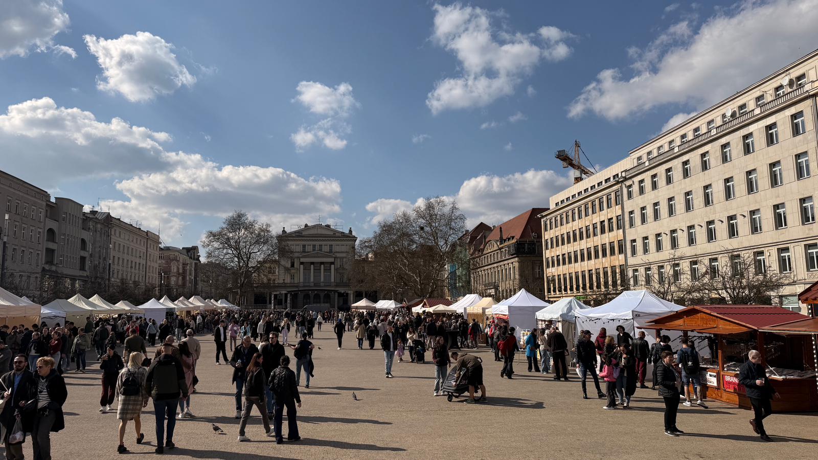 Wielkanocna atmosfera w regionie. Jarmarki przyciągają tłumy [ZDJĘCIA]