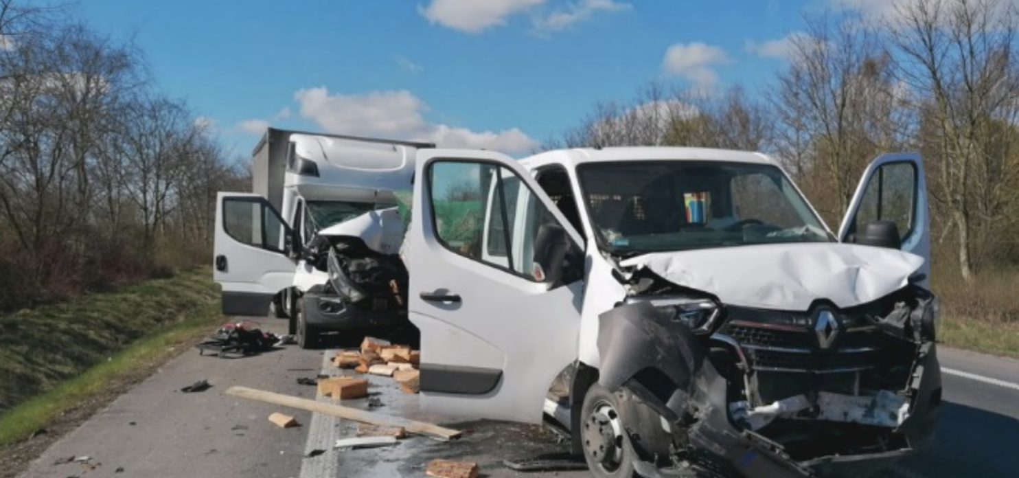 Dwa tragiczne wypadki w regionie. Nie żyją kierowcy