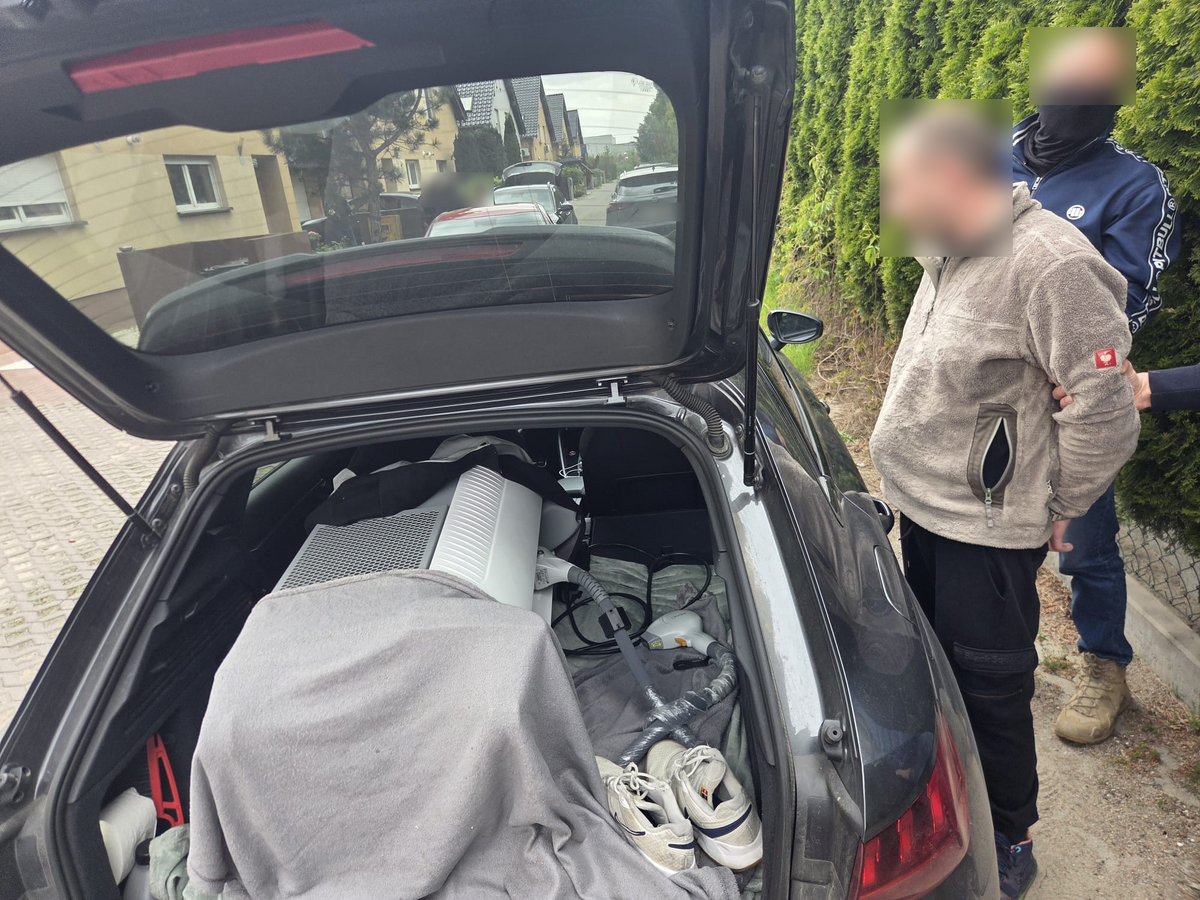 Kradli sprzęt kosmetyczny. Policja rozbiła gang