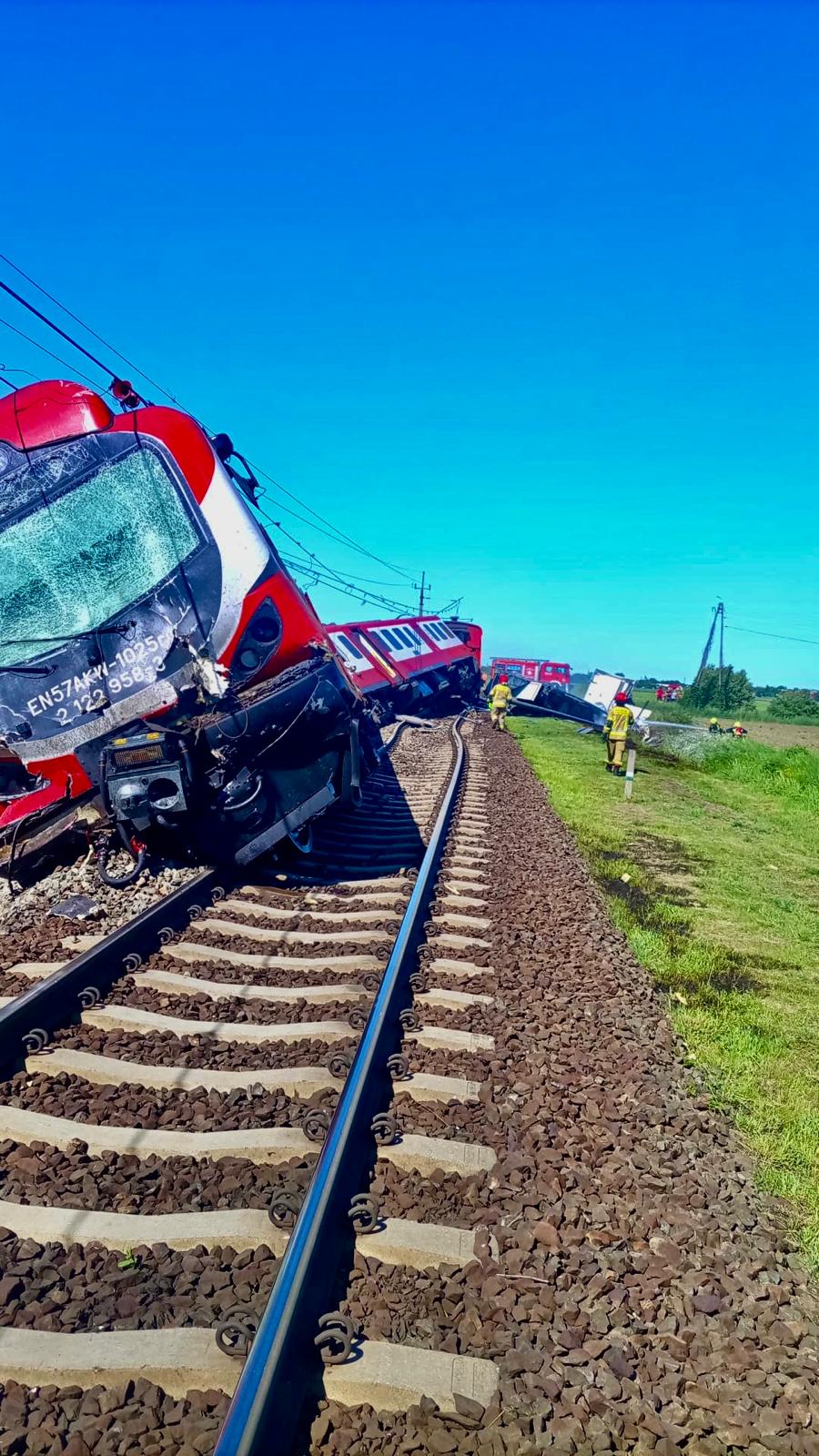 Są nowe informacje z miejsca katastrofy kolejowej