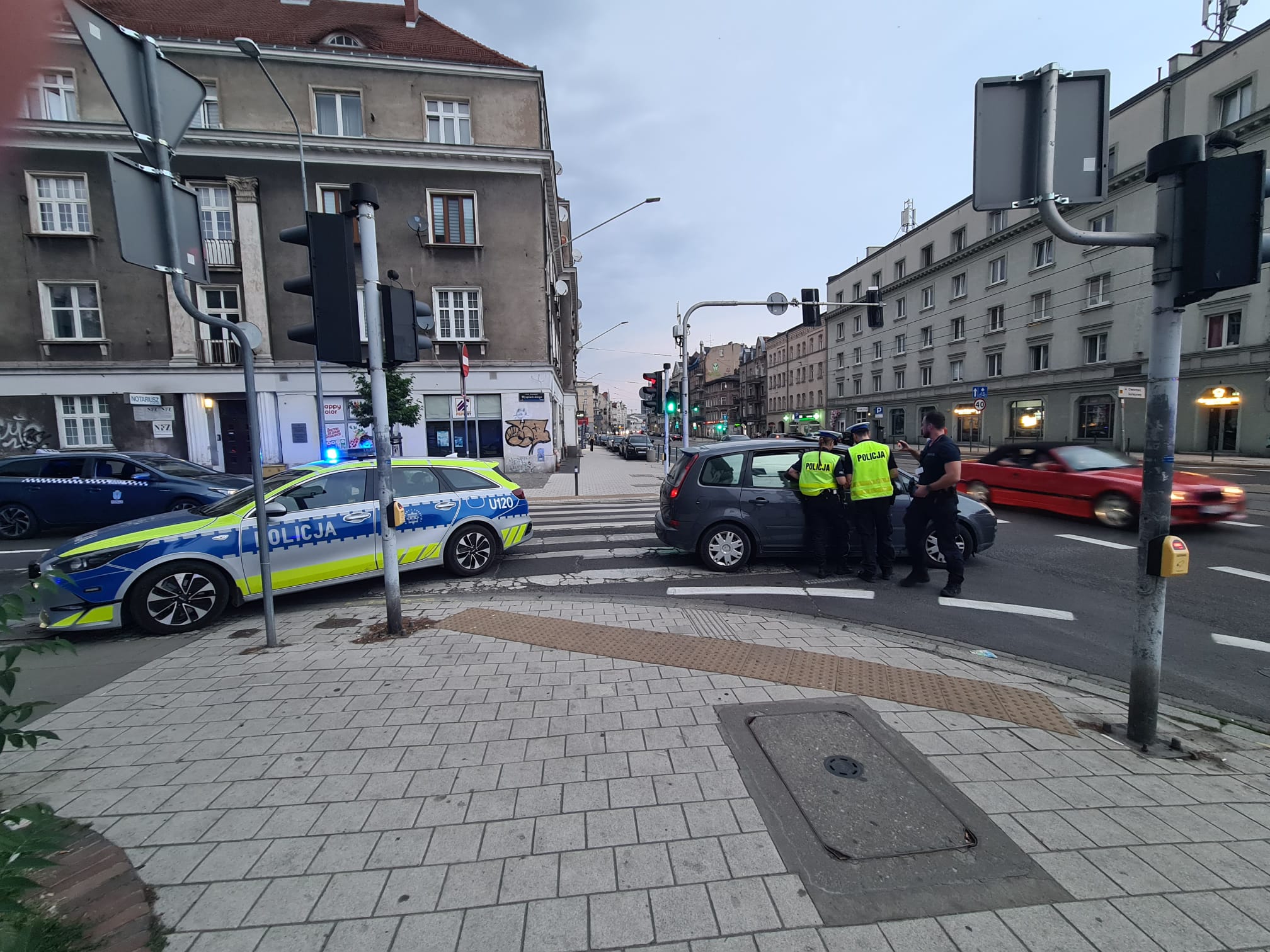 Przejażdżka po Łazarzu. Z dwoma promilami