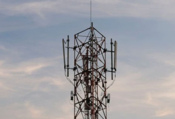 Runął maszt sieci 5G