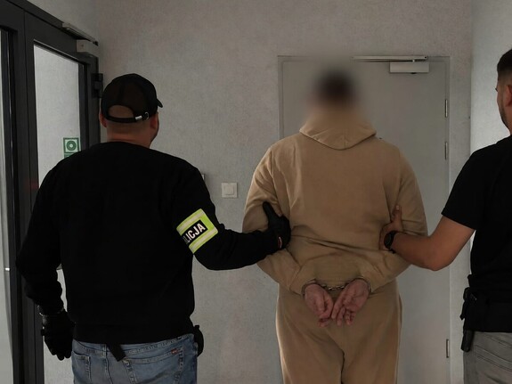 Wyłudzał pieniądze na zwrocie butelek. 24-latkowi grozi 10 lat więzienia